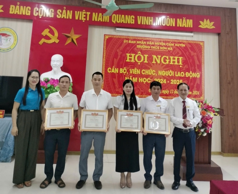 Cẩm Xuyên: Hoàn thành phối hợp tổ chức hội nghị viên chức, người lao động năm học 2024 - 2025